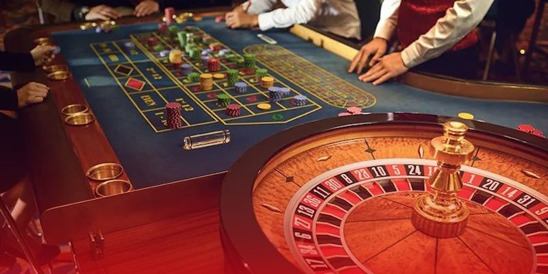 co-quay-xi-dach-cuoc-dau-tri-kich-tinh